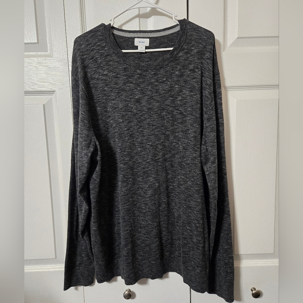 Old Navy Gray Long Sleeved Sweater, Size XXL Excellent Condition Like New